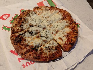 pizza - Someone just opened a Quad Cities style pizza place in Des Moines... I really wish I would've don...