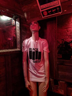 Black Sheep - Black flag, I mean sheep