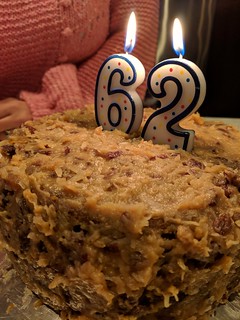 Kari makes a good cake