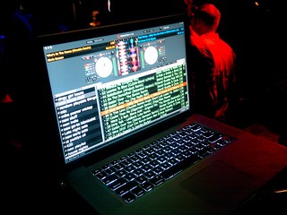 Tech - Diverse's giant fonts crack me up