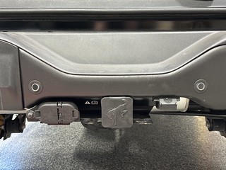 Added an Anderson plug to the back of the Bronco