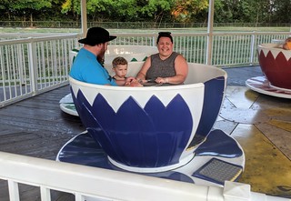 Adventureland - Flynn is not feeling this