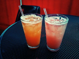 Getting wifey liquored up before taking her to her first @ICP show. Fresh squeezed dranks!