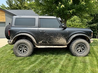 Spose I should wash the Wisconsin off of my Bronco