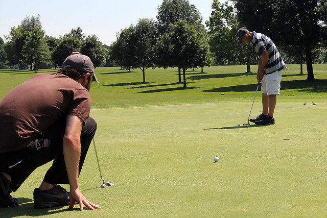 Lining up putts