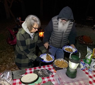 Chili mac by the fire