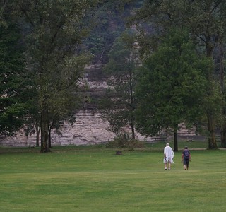 Walkin out to the river to do a little fishin