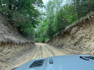 Off-roading - Dirt n curves