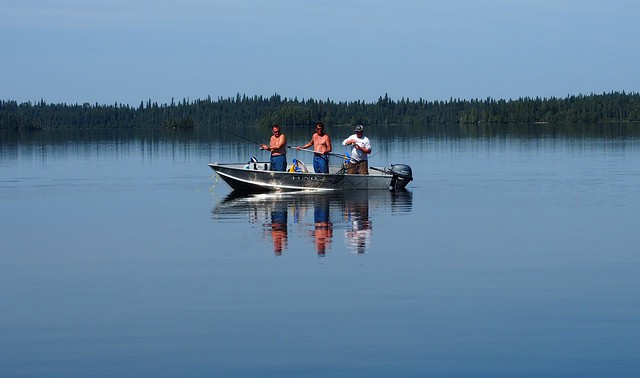 Dudes gettin the fish