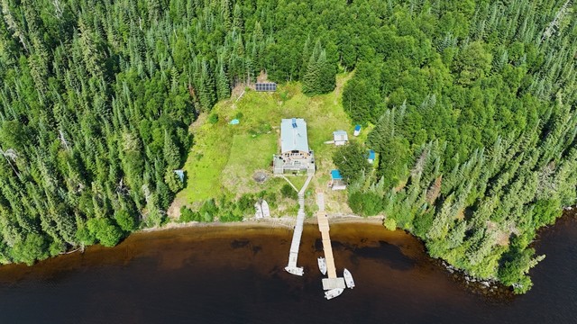 Kearn’s Lake Cabin from above