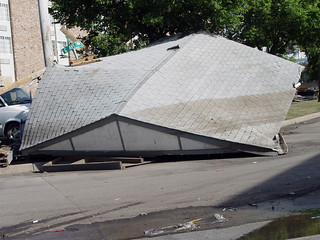 Random roof in the middle of a sttreet