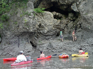 Kayaking - Palisades Cave