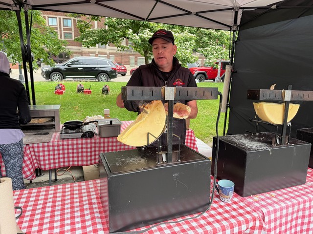 Oh yeah baby. Scrape that hot cheese