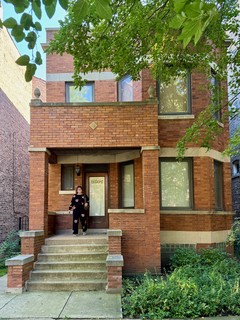 It's fun to pretend like you live in Chicago again