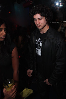 Tag S - Tag, guardin nuts