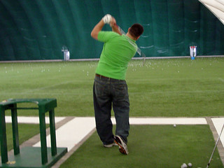 Golf - Rich hittin a ball at the indoor range