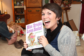 Kari Brooks - Miss Brooks Loves Books! (and I don't)