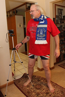 Camera - Settin up the family Christmas shot