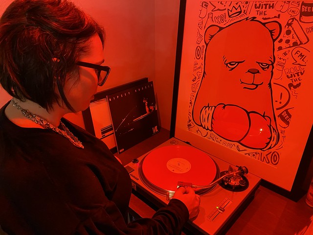 Puttin on the Christmas music