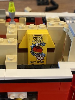 Make lego models, not war