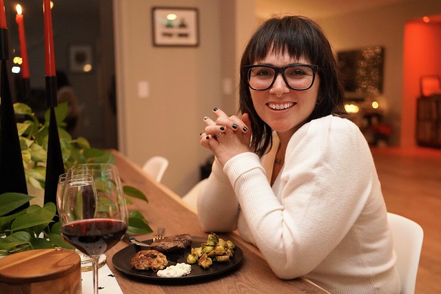 Crab cakes, Filets and Sprouts