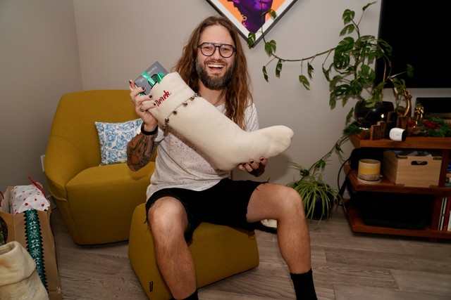 It's time for gifts!