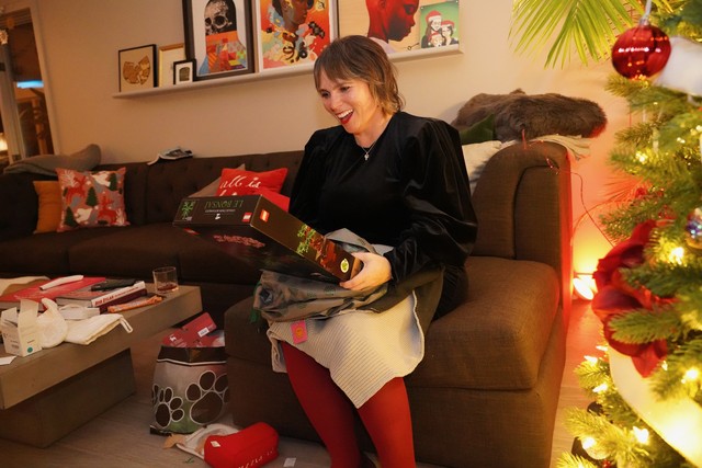 I accidentally bought her a set that she already had