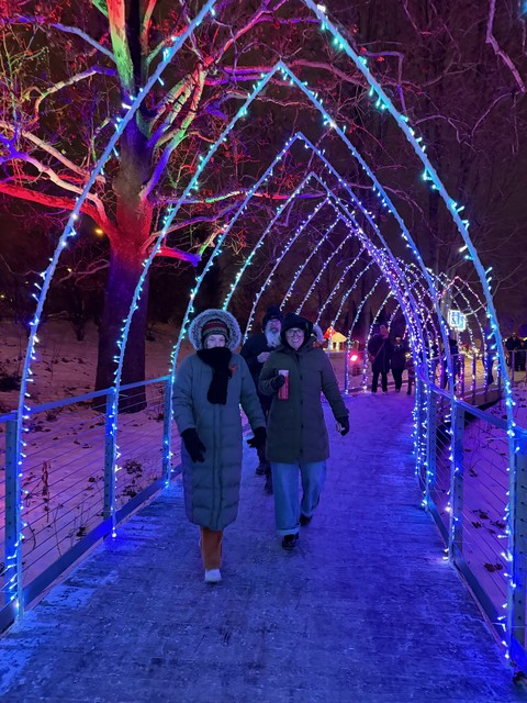 Walkin around Reiman Gardens