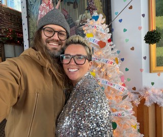 Kari Brooks - Afternoon holiday stuff