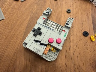 Christmas - Buildin this Lego Game Boy