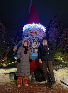 hangin with this big ol gnome