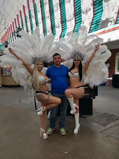 Chuck McGrane - Chuck with a couple show girls on Fremont St