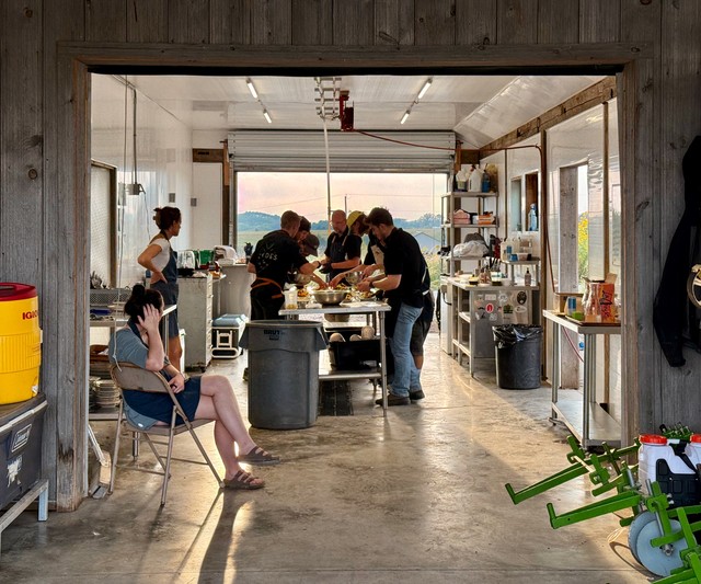 Clyde's dudes preppin