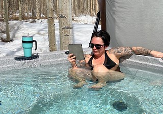 Covid-19 - Hot tubs n Books