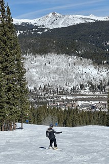 Snowboarding - Kari trying to get in the groove