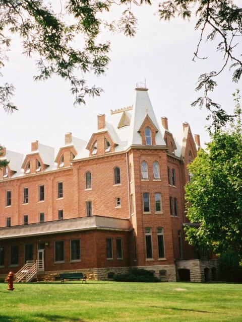 Bowman-Carter Hall