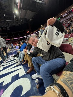 Ben got a towel, hah