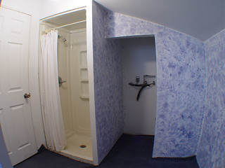 Master Bathroom - Before