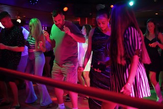 Chuck McGrane - Line dancing