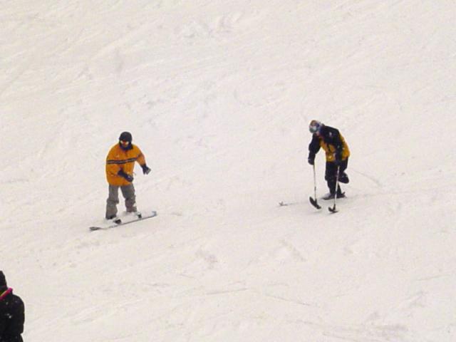 One legged people ski? Wow