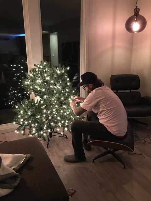 Gettin them lights goin.