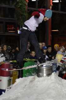 Snowboarding - Keg Clank