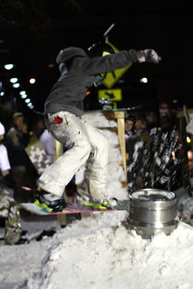 Snowboarding - Keg Clank
