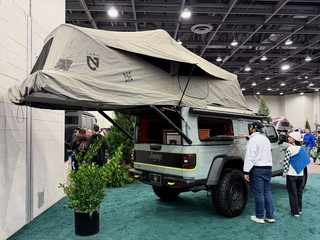Long boy roof top tent