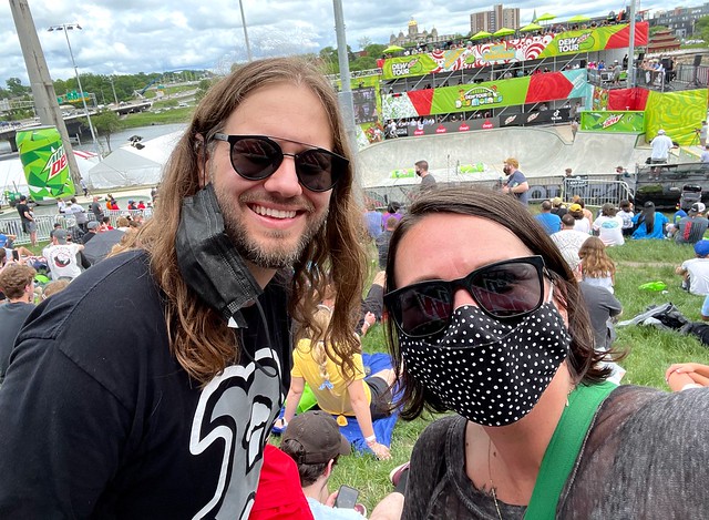 Watchin some pro skaters