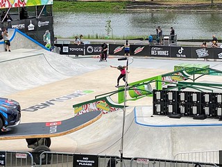 Skateboarding - Young Rayssa Leal was so fun to watch