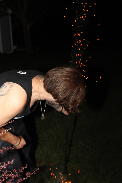 Bottle Rockets + 4 foot Blowgun = superior firework aim