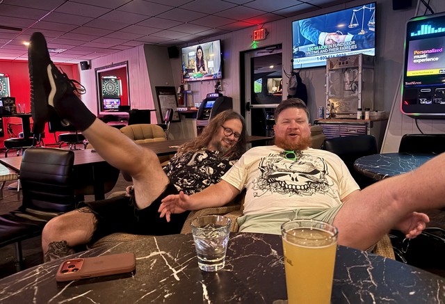 Recliner legs