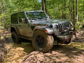 Got that wheel way up in it