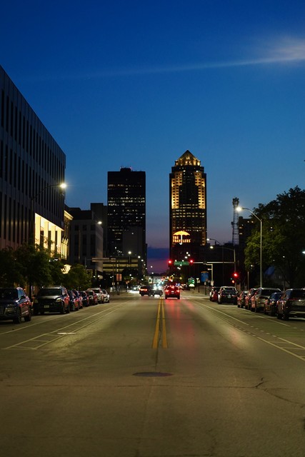 Des Moines
